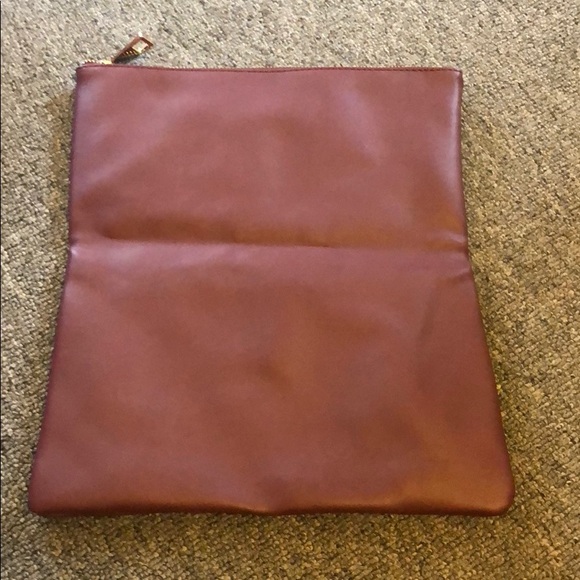 New Summer & Rose Clutch - Picture 2 of 2